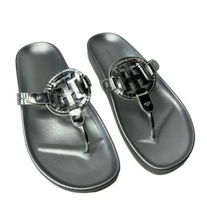 Tommy Hilfiger Size 7.5 M Relina Women's Footbed Silver Sandals